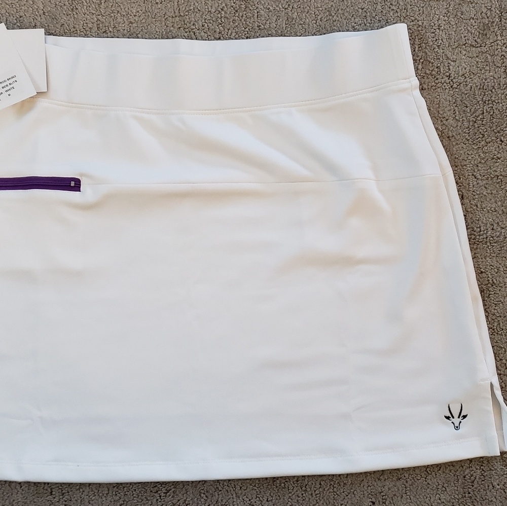 NWT Roaming Dhabi Golf / Tennis Skirt